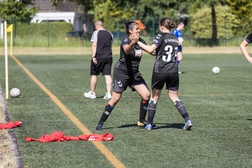 Bild 3 - wBJ SV Henstedt Ulzburg - TuS Rotenhof : Ergebnis: 12:0